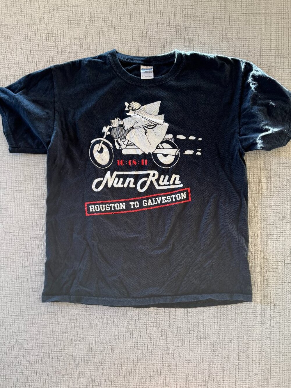 Nun Run Houston to Galveston Graphic T-Shirt, 2011, Large